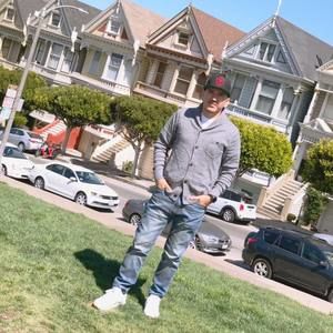 Meet your Posher, Lorenzo